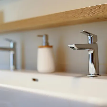 Papa's Court Ii With Pool Villa *