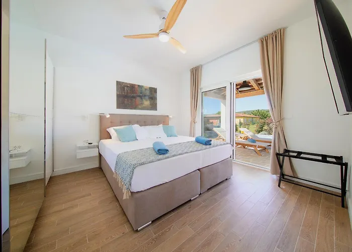 فيلة Papa's Court Ii With Pool *